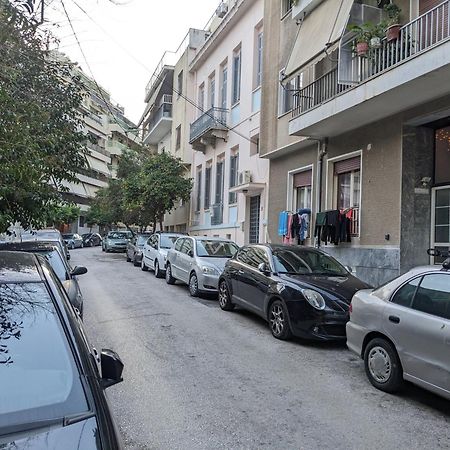 Harbor View Haven Apartment Piraeus Bagian luar foto