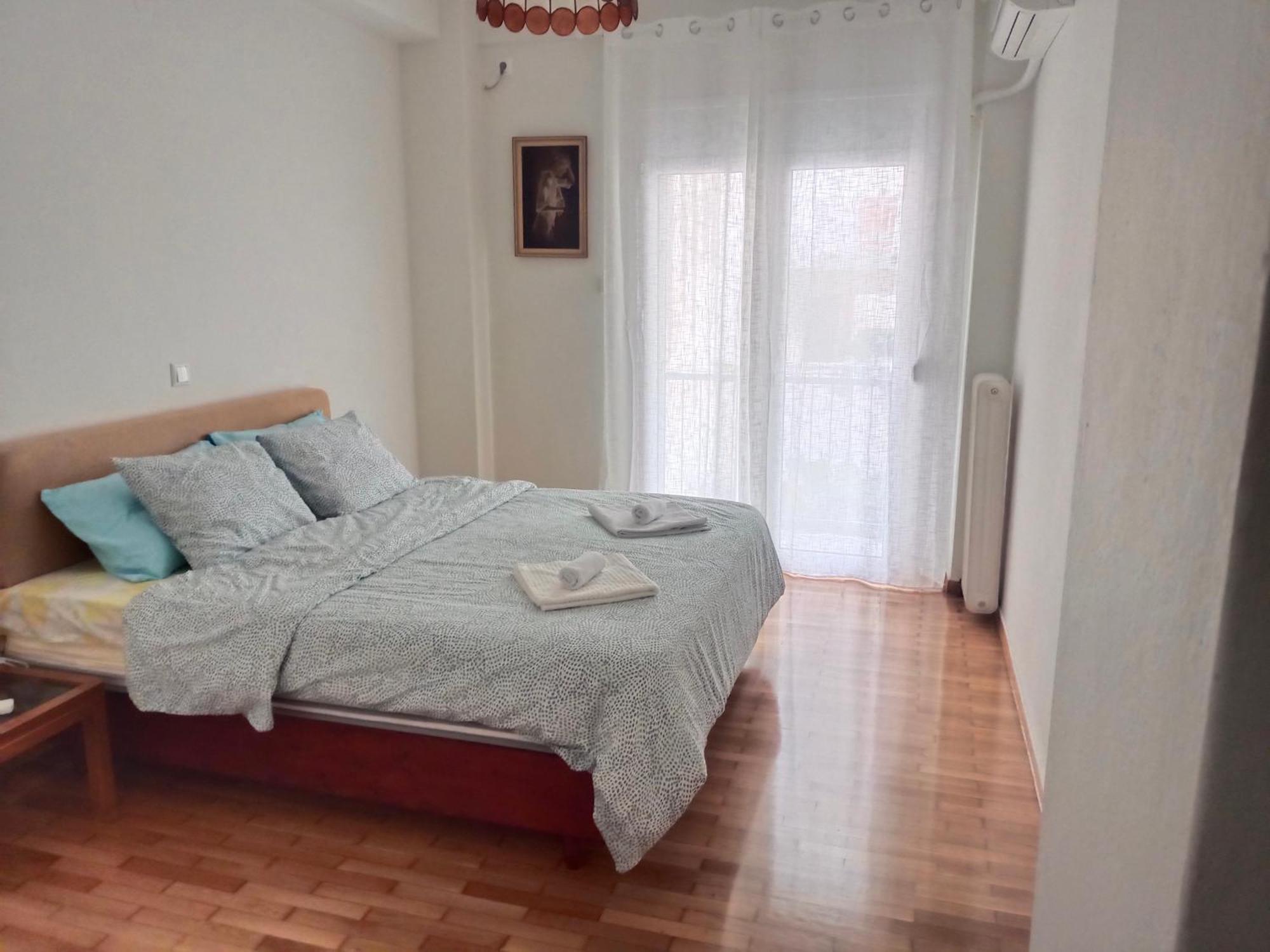 Harbor View Haven Apartment Piraeus Bagian luar foto